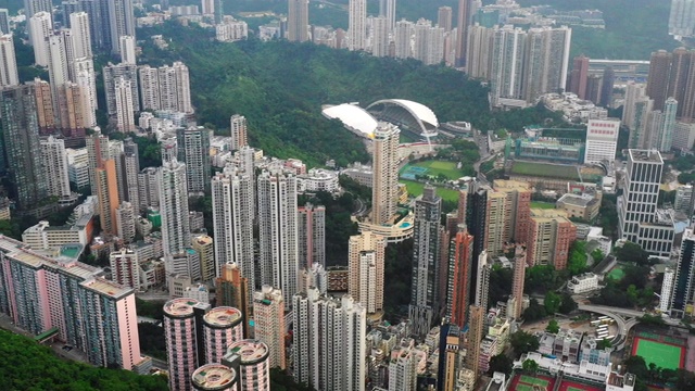 无人机鸟瞰香港城市摩天大楼-现代城市商务区视频素材