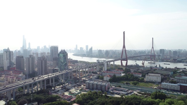 上海杨浦大桥和浦东外滩城市景观，中国-东亚视频下载