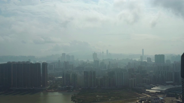 晴天雾澳门市区海湾航拍全景4k中国视频素材