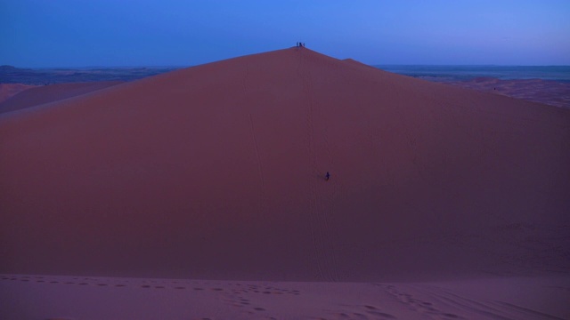 摩洛哥Merzouga沙漠的景观和沙丘视频素材