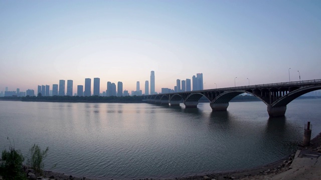 长沙城市天际线，黑夜到白天的时光流逝视频素材