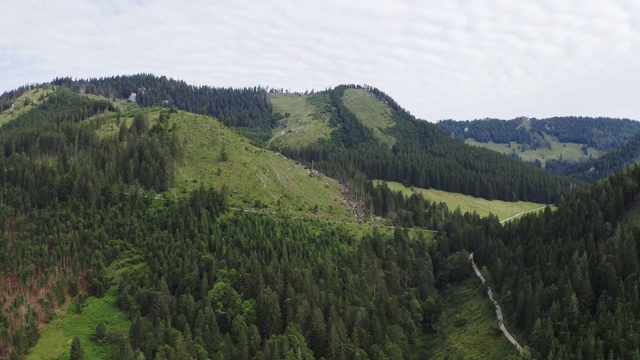 在阿尔卑斯山脉视频素材