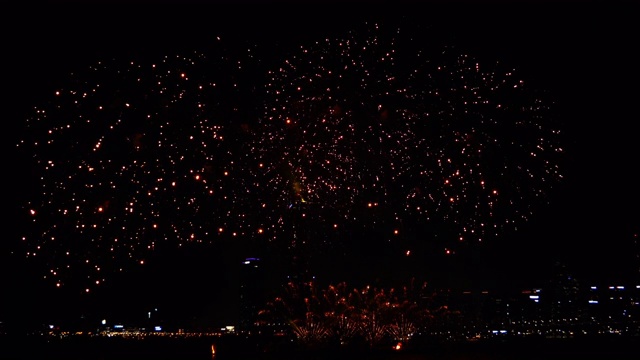 韩国首尔的烟花节视频素材