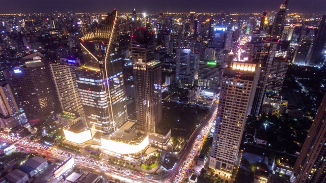 夜市视图，Hyper Lapse或Time Lapse股票视频视频素材