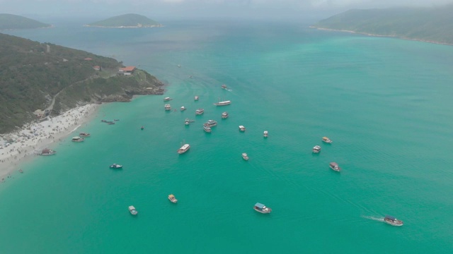 Arraial do Cabo美丽海滩的鸟瞰图视频素材