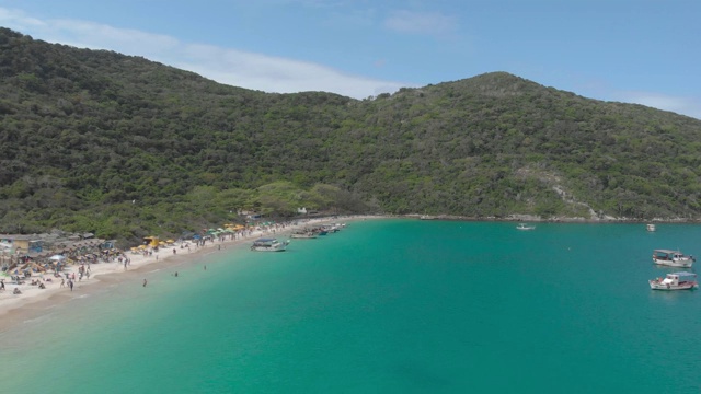 Arraial do Cabo美丽海滩的鸟瞰图视频素材