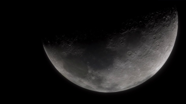 深空中的月球。宇宙飞船在月球附近飞行。月球的电影详细3d模型视频素材