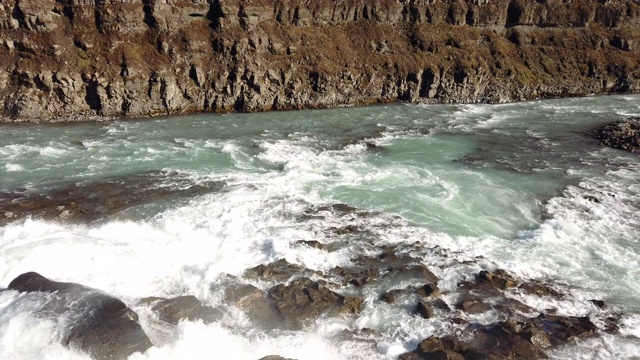 冰岛海湾瀑布景色优美视频素材