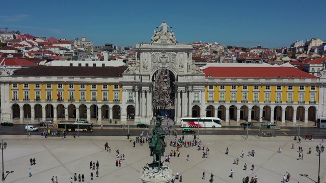 Rua Augusta Arch in Praca do Comercio(商业广场)/葡萄牙里斯本视频素材