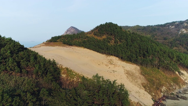 韩国全罗南道宇都岛/锡南郡的沙丘景观视频素材