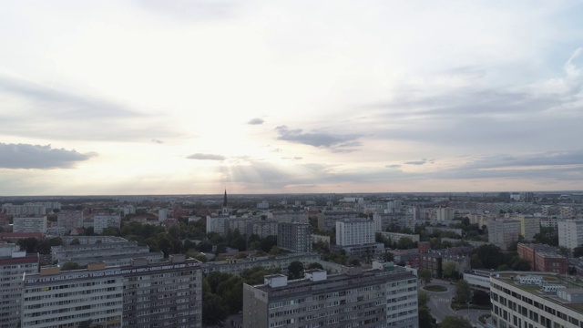 弗罗茨瓦夫城市全景。住宅区域。鸟瞰图。波兰4 k。视频素材