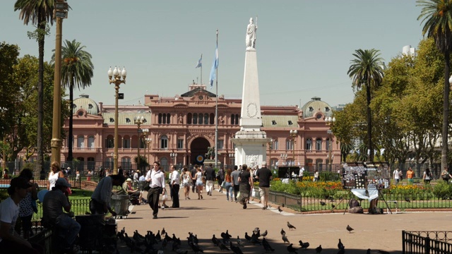 阿根廷布宜诺斯艾利斯市政府总统府Casa Rosada(粉红色房子)。布宜诺斯艾利斯，大约2019年。视频素材