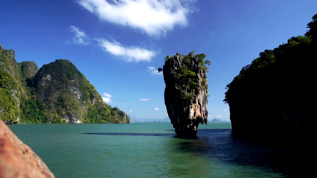 詹姆斯邦德岛或塔布岛，在泰国普吉岛附近。著名地标、著名旅游目的地。,封锁。视频下载
