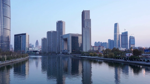 夜景天津海河，白天到晚上的时间流逝视频下载