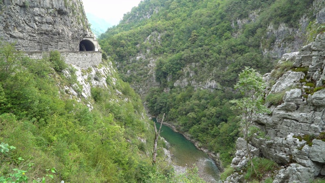 黑山的塔拉河峡谷视频素材