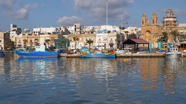 马耳他Marsaxlokk渔村视频素材