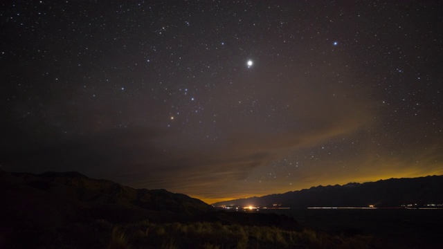 美丽的夜空时光流逝。视频素材