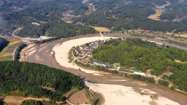 韩国庆尚北道庆州木栗博物馆村风景视频素材