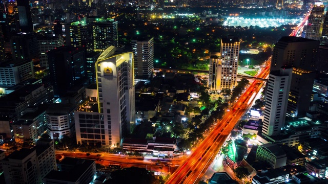 泰国曼谷市中心的商业大厦夜景视频素材