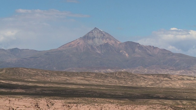 山峰山峰的顶峰视频素材