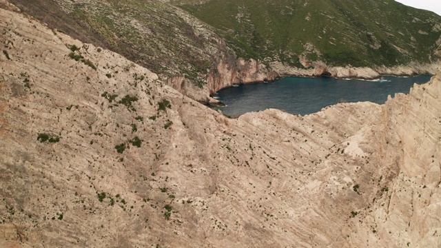 Navagio(沉船)海滩鸟瞰图Zakynthos岛，希腊。视频素材