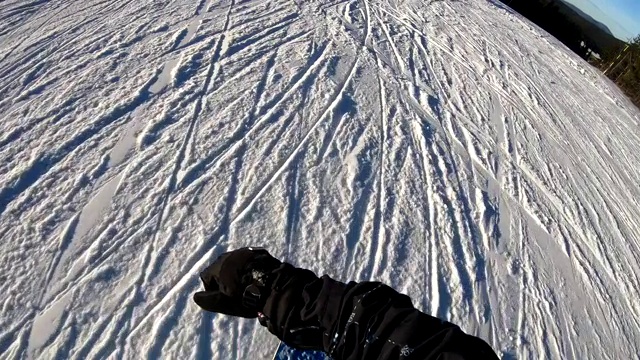 一个滑雪运动员的视频视频素材