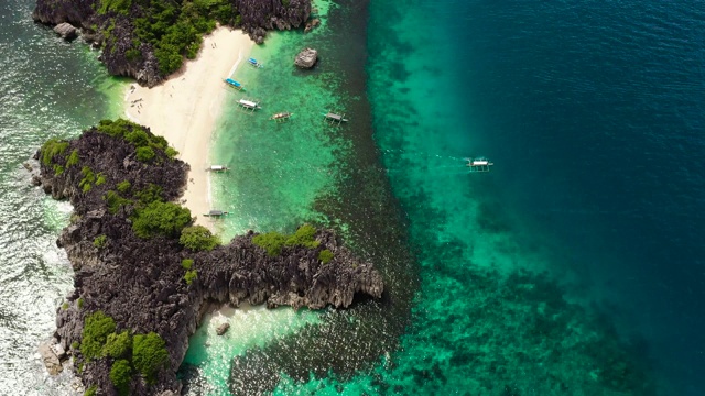 Caramoan 群岛，南甘马缨岛，菲律宾视频素材