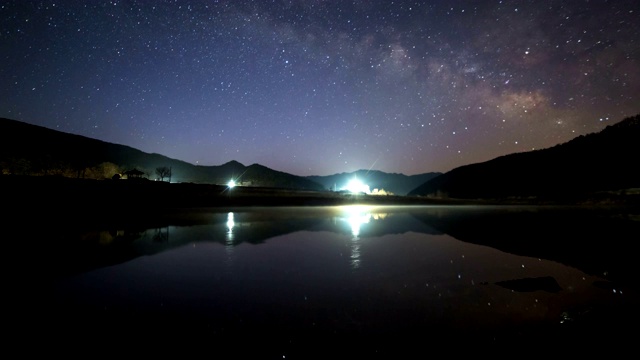 夜空风景/韩国庆尚北道安东寺视频素材