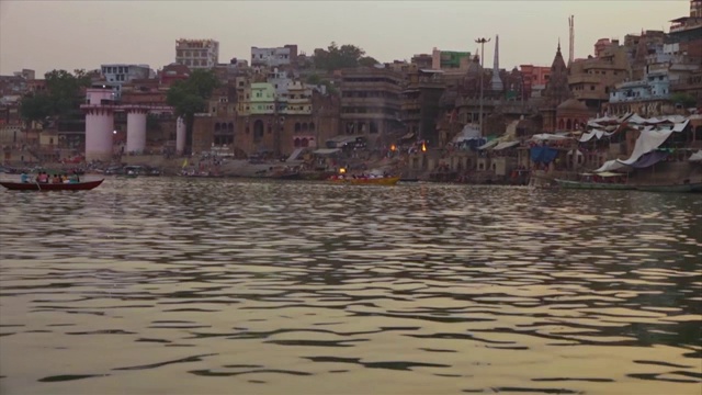 Rajendara Prasad和Sakka Ghats，瓦拉纳西，恒河视频素材