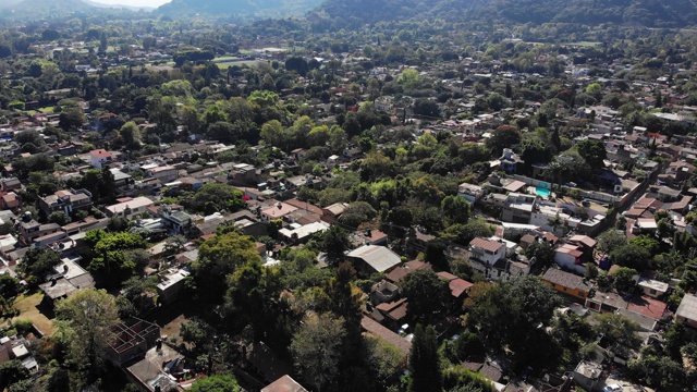 Tepoztlan，墨西哥鸟瞰图视频下载