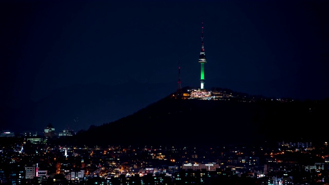 韩国首尔龙山谷北首尔塔夜景视频素材