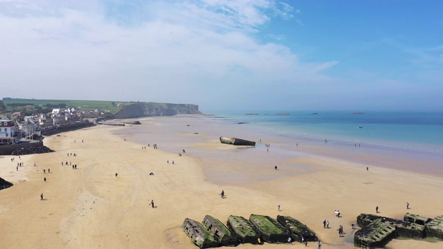 Arromanches-les-Bains海滩全景视频素材