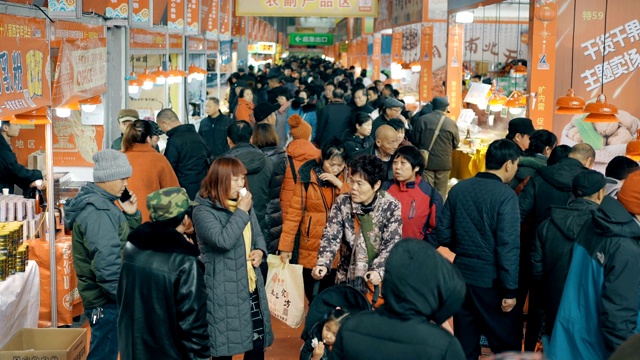 中国西安春节商品市场。视频素材