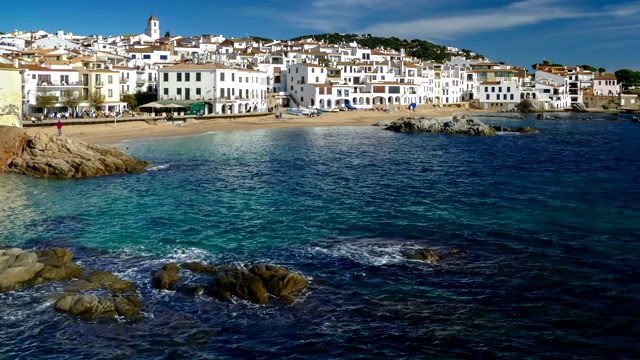 全景或“CALELLA DE PALAFRUGELL”。超萨米。视频素材