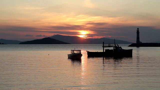 海边小镇博德鲁姆和壮观的日落。Mugla、土耳其视频素材