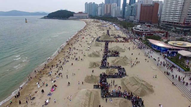 海云台海滩沙滩节鸟瞰图，釜山，韩国，亚洲。视频下载