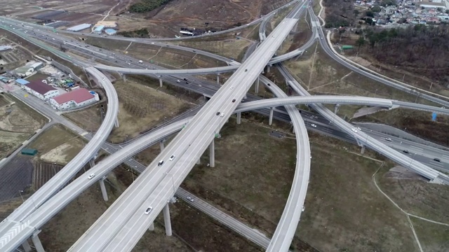 [Hyperlapse]亚洲韩国金海大根城高速公路交通鸟瞰图。视频素材