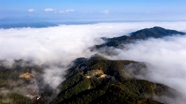 韩国京畿道山上的云海视频素材