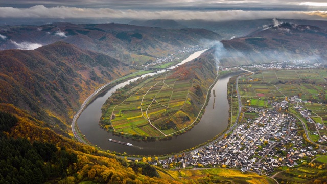 Hyperlapse: Mosel River Bend - Moselschleife在德国视频素材