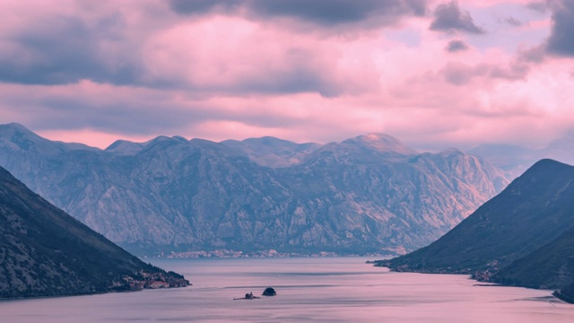 科托尔湾的雨云视频素材