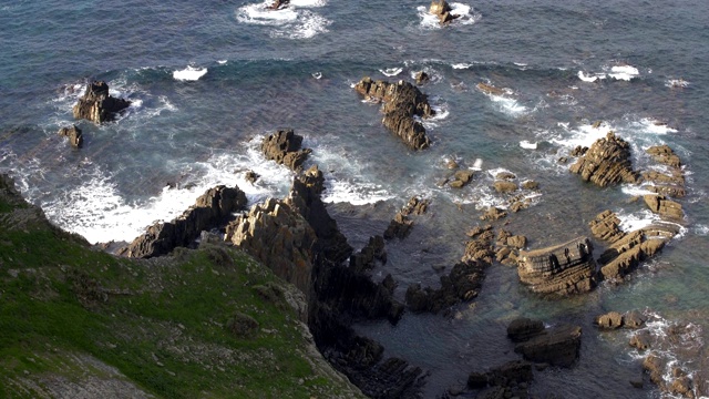 Praia da Arrifana海滩海边悬崖在Costa Vicentina，葡萄牙视频素材