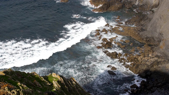 Praia da Arrifana海滩海边悬崖在Costa Vicentina，葡萄牙视频素材