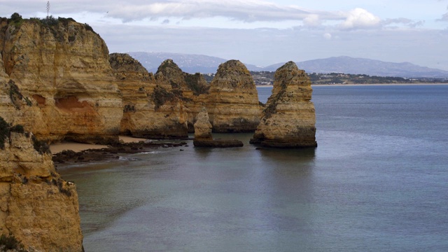 葡萄牙拉各斯的Ponta da Piedade视频素材