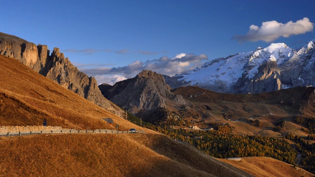 Dolomites, Sella Pass南蒂罗尔，意大利视频素材