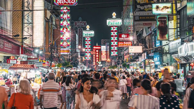 曼谷唐人街在晚上的时间流逝，泰国视频素材