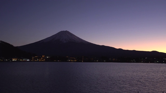 在川口湖的富士山视频素材