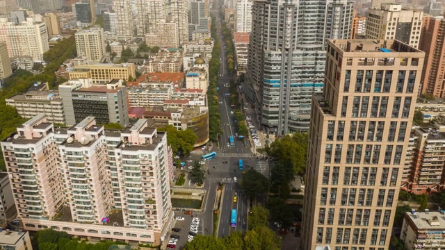 晴天南京城市交通十字路口航拍时间推移全景4k中国视频素材