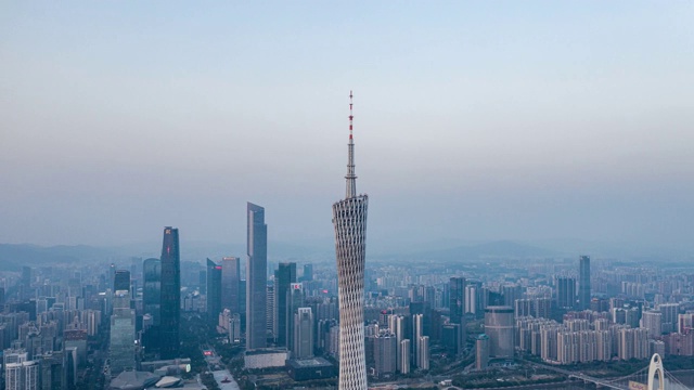 鸟瞰图广州天际线/广州城市，中国视频下载