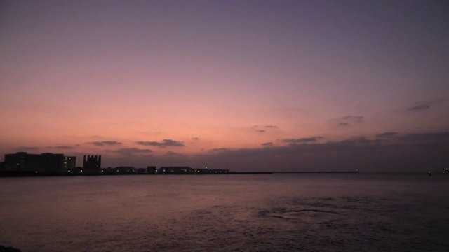 冲绳那霸港的夜景视频素材