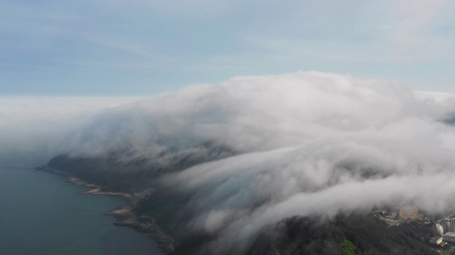 韩国釜山伊科公园/南谷上空的云海视频素材